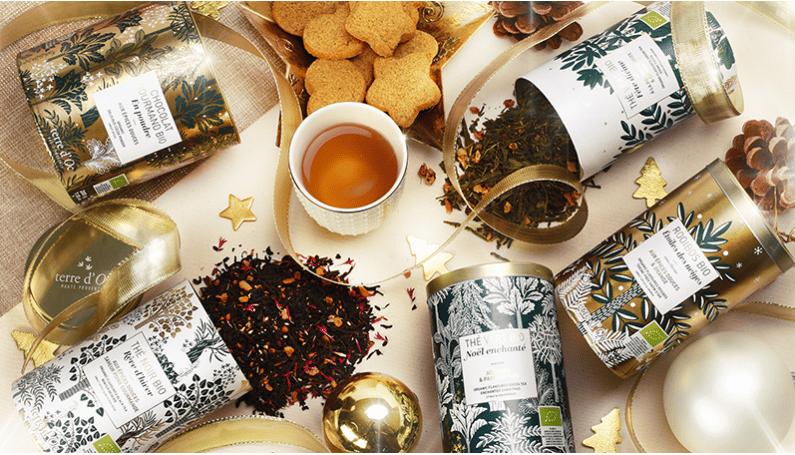 Le thé de Noël : la boisson qui réchauffe les fêtes
